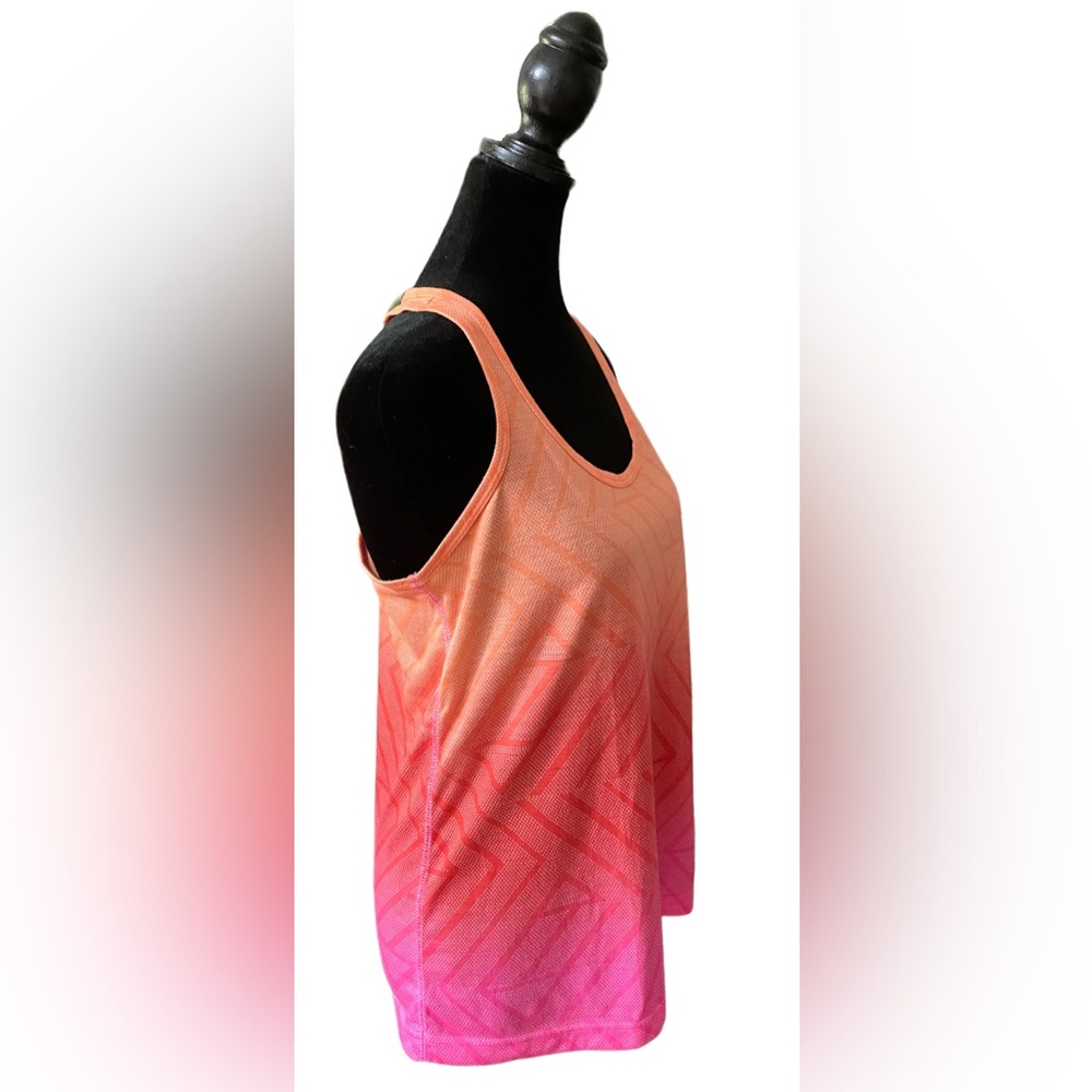 Xersion: Muscle Tank Top - Picture 4 of 14